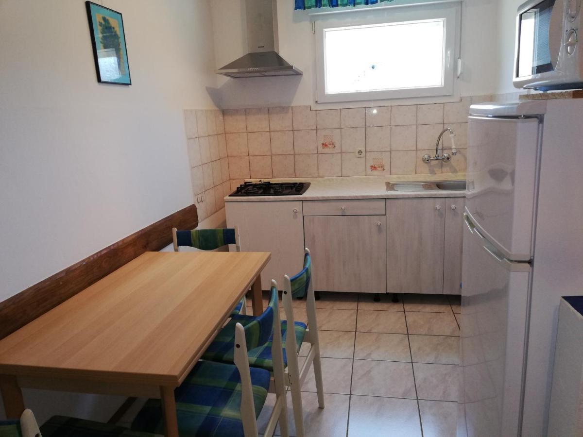Edy Apartamento Banjole Exterior foto